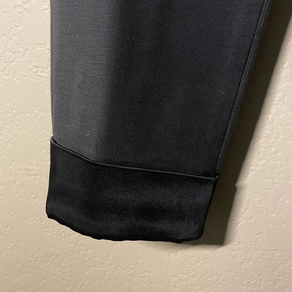 ATM Anthony Thomas Melillo Cuffed Ponte Pants Black Satin Womens Size 6 - Picture 5 of 10